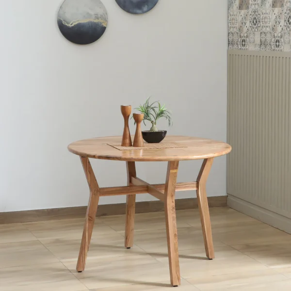 4 Seater Round Dining Table In Natural Finish